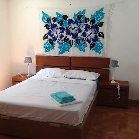 Pura Vida Hostel *